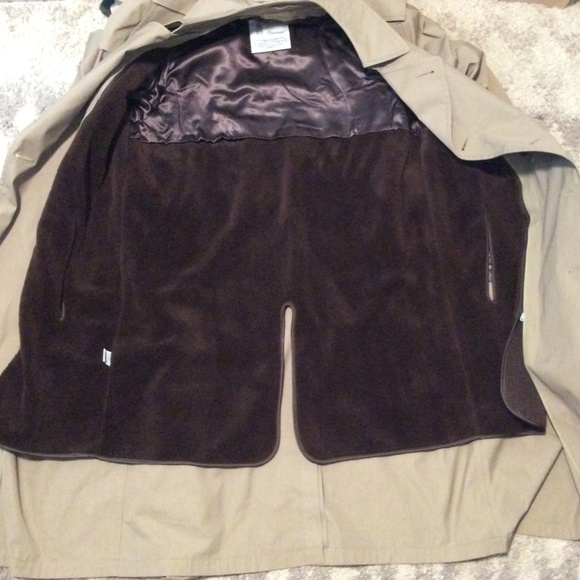 VTG  LONDON FOG MAINCOATS UNISEX  TRENCH COAT, CLASSIC BEIGE 40 LONG NWT - Picture 9 of 10